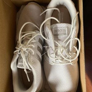 Women’s adidas shoes size7.5 and h&m pants